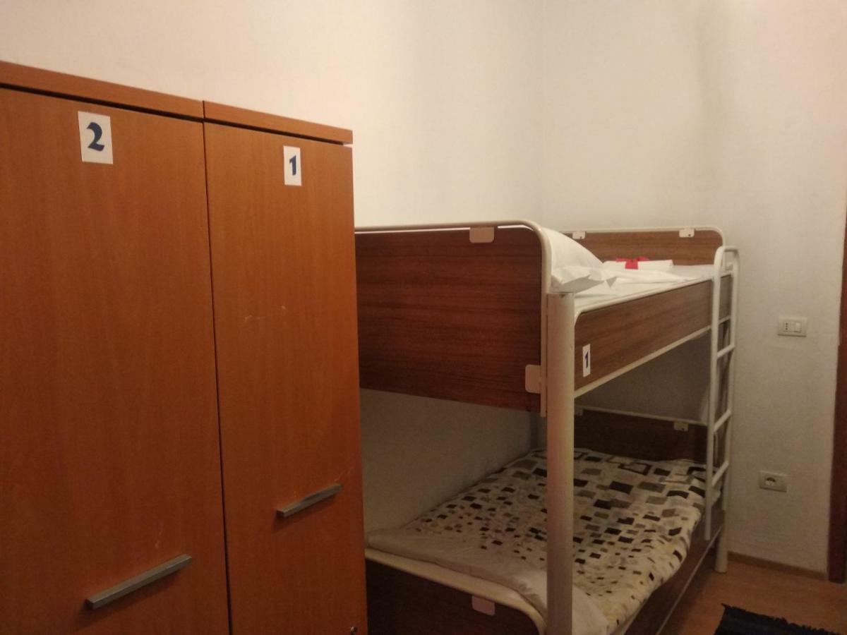 My Hostel In Berat Luaran gambar
